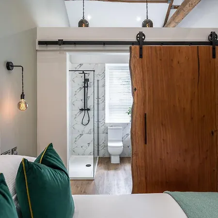 The Old Tack - At Feriehus